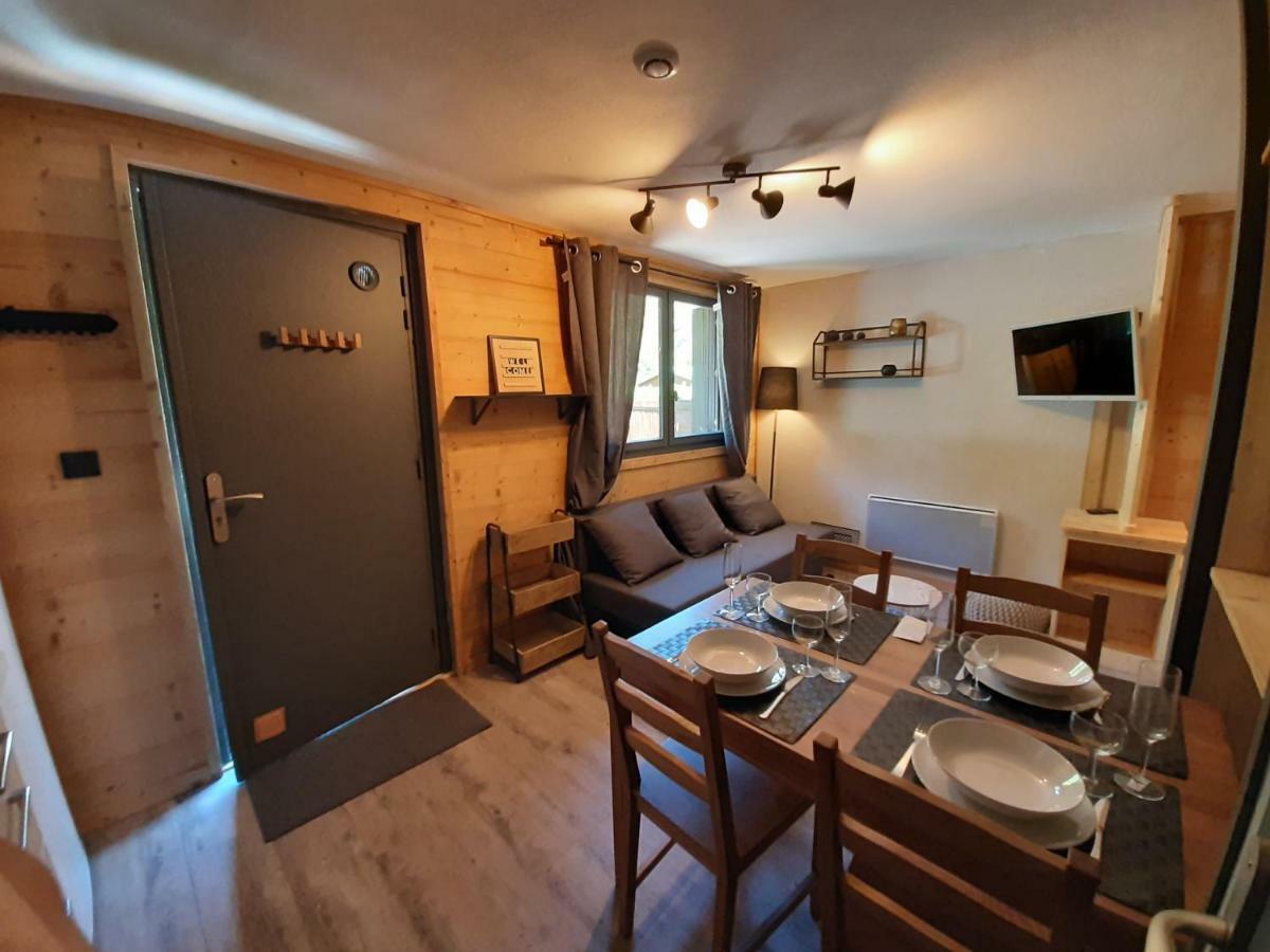 O Cosy D'Olle Apartment Алмон Екстериор снимка